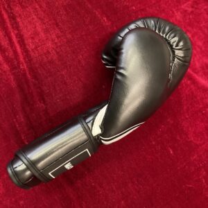 Amateur boxing glove